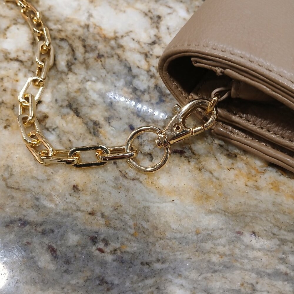 Tory Burch Pebbled Leather Perforated Logo Crossbody W/ A Dust Bag - Picture 9 of 10